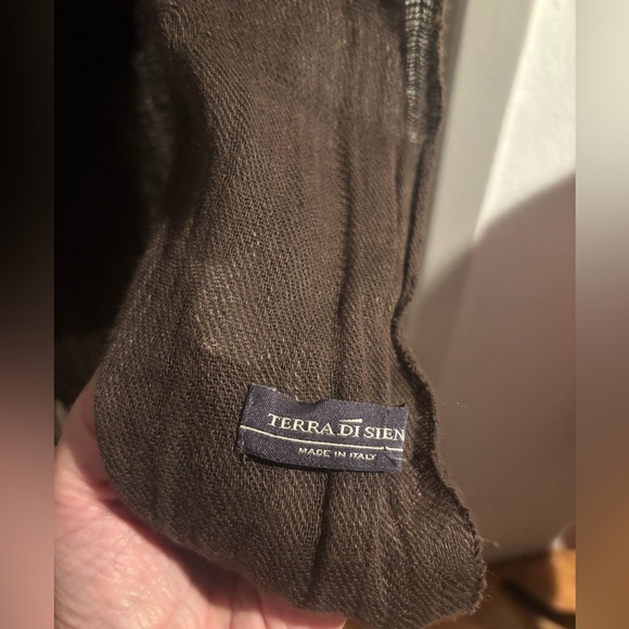 Terra DI Siena linen blend large scarf - Picture 4 of 5